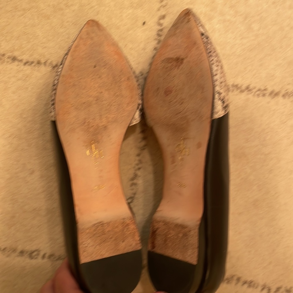 Cole Haan snakeskin flats - Picture 5 of 6